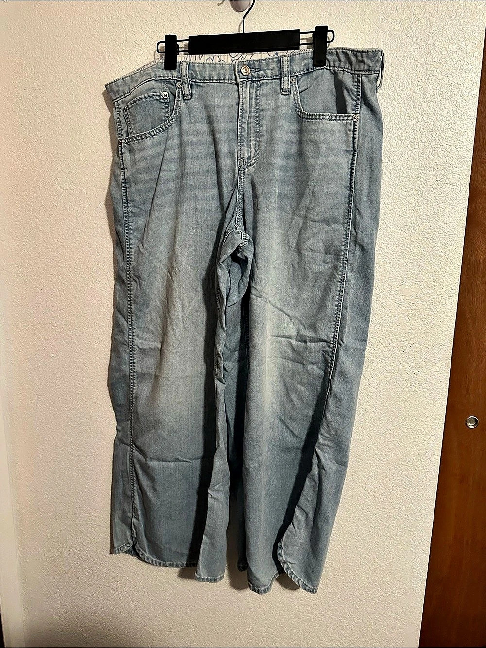American Eagle AE Denim wide leg Jeans in Blue Size Large Short